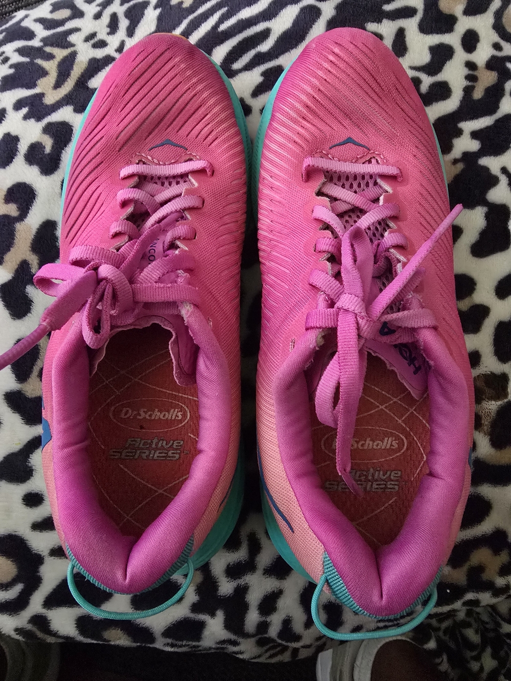 Hoka Pink Running Shoes with Teal Sole Sz.7B